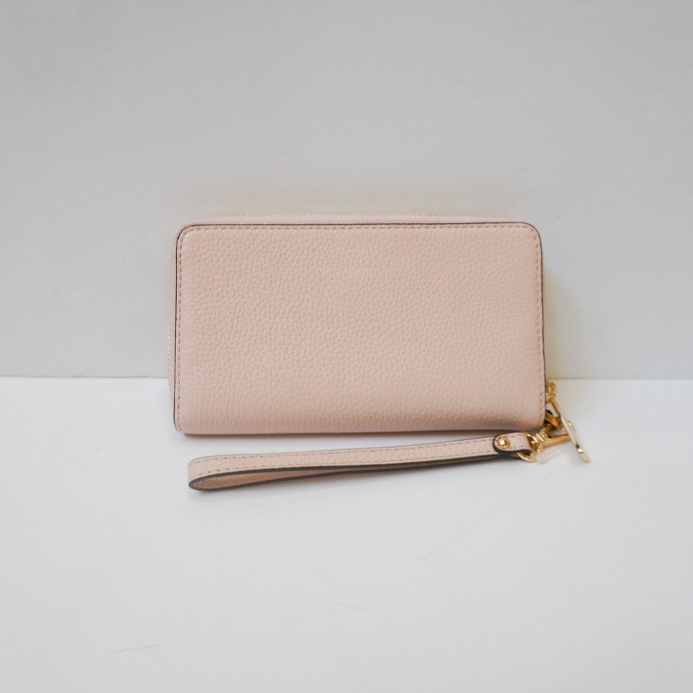 Michael Kors Chain Xbody + Wristlet Vanilla Pink - Picture 13 of 16